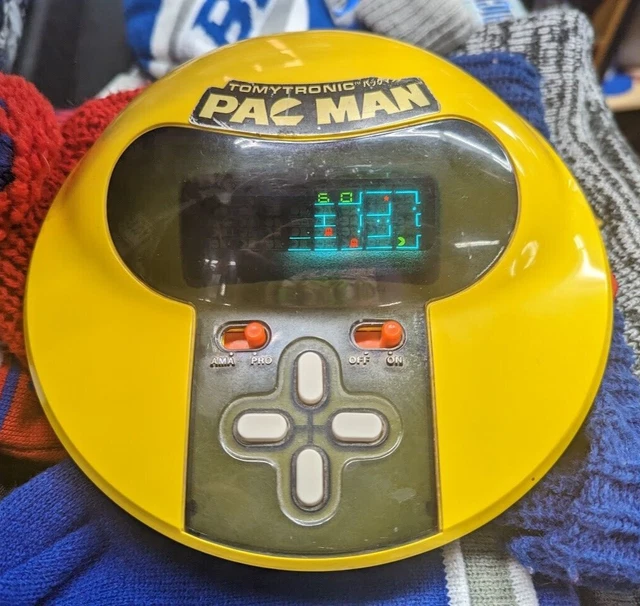 VINTAGE 1981 TOMYTRONIC Pac Man Electronic Handheld Tomy Video Game