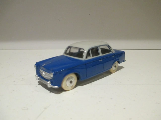 QUIRALU (France): PEUGEOT D4A Thomson - 1/43 - Réédition 1985