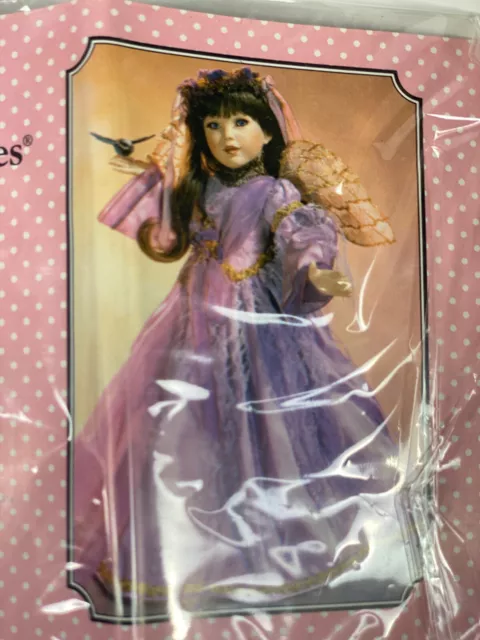 PARADISE GALLERIES TREASURY COLLECTION Premier 14" PORCELAIN DOLL ANGEL OF JOY