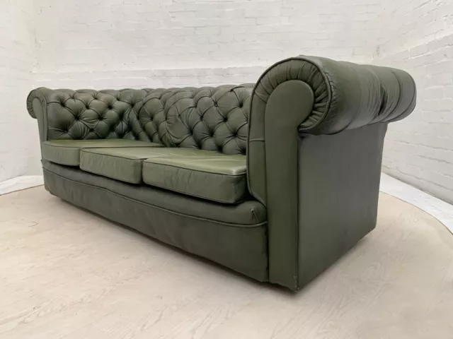 EB3619 Danish Green Leather Chesterfield Style Three-Seater Sofa Vintage VCHE