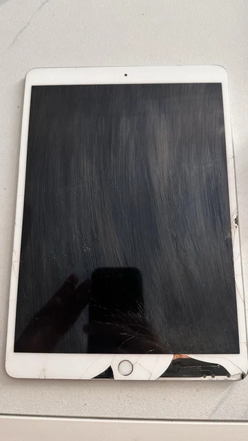 10.9インチiPad Air Wi-Fiモデル 64GB -第5世代 Tablet & eBook Reader Parts, Computers/Tablets & Networking