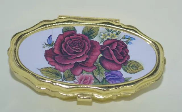 Gold Tone Mini Sewing Kit/Pill Box Hinged Lid with Unused Thread Pins Roses