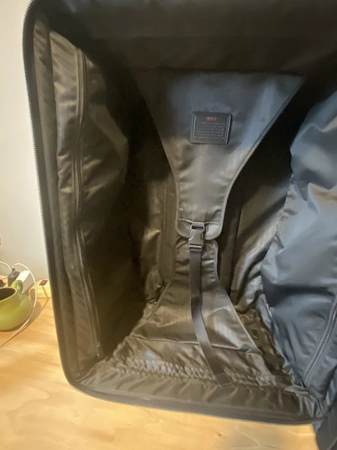 Tumi 22024DH Black Ballistic Nylon Rolling Wheeled 24" Suitcase Luggage Alpha 13