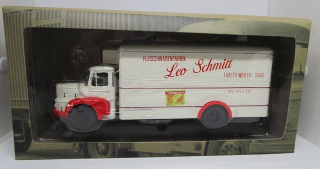 ZT1071 IXO camion 1/43 Camions Autrefois Citroen T55-60 Déménagements Brasse