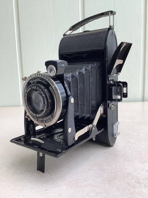 Voigtländer Bessa Fotoapparat mit Lederhülle, gebraucht, sehr guter Zustand
