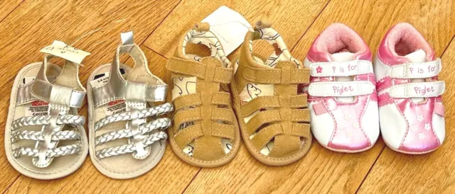 Pacchetto di scarpe per bambine taglia 3-6 mesi M&S Disney George