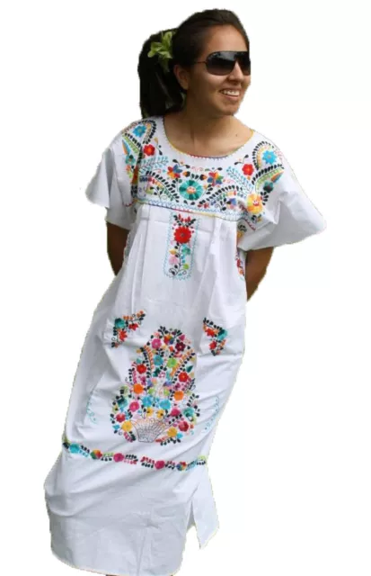 White Boho Vintage Style Hand Embroidered Tunic Mexican Dress Hippie Puebla