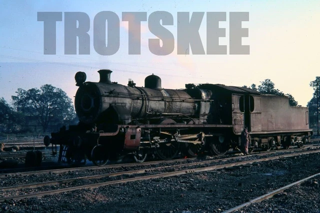 35mm Slide INDIA Indian Railways Steam Loco 24469 1982 Original