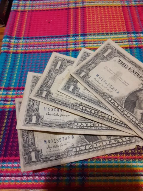 Lot of  5 One Dollar 1957, A & B $1 SILVER CERTIFICATES - US Paper Money (Lot 2)