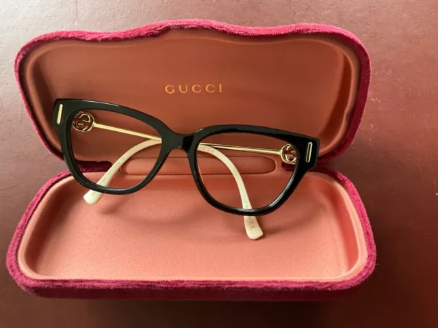 Gucci Brillenfassung 1205O Farbe 001 Grösse 52/16 top Zustand.