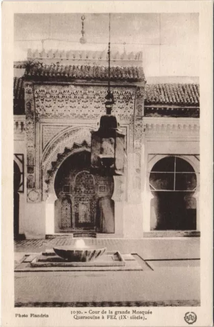 CPA AK MAROC FEZ Cour de la grande Mosquée Quaraouine a FEZ Flandrin (37855)