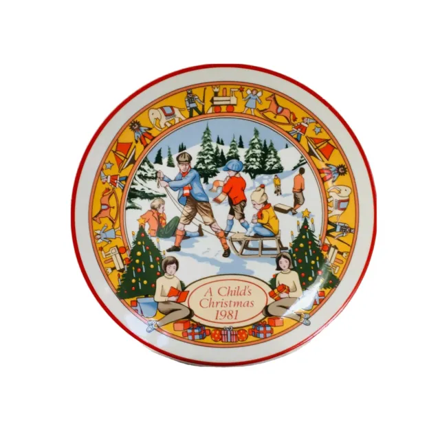 Wedgwood A Childs Christmas 1981 Collectors Plate Kitsch Gift Vintage England