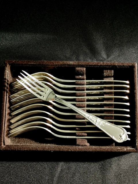 Lot De 12 Petites Fourchettes En Métal Argenté – ERCUIS – 17cm
