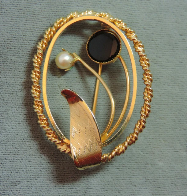 Broche Fleur Dorée Signée Jacques Esterel - Métal Doré - Occasion - Vintage
