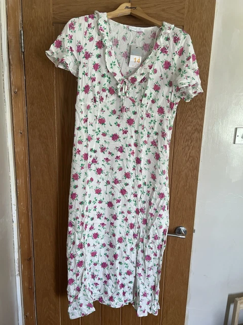 PRIMARK GREEN WHITE Floral Midi Floral Tshirt Dress Brand New 16.00 -  PicClick UK