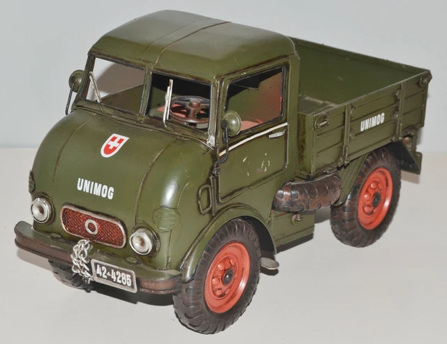 Norev 181493 - Maqueta Citroën 2CV Charleston 1982. Escala 1/18 Norev 181493 - Maqueta Citroën 2CV Charleston 1982. Escala 1/18