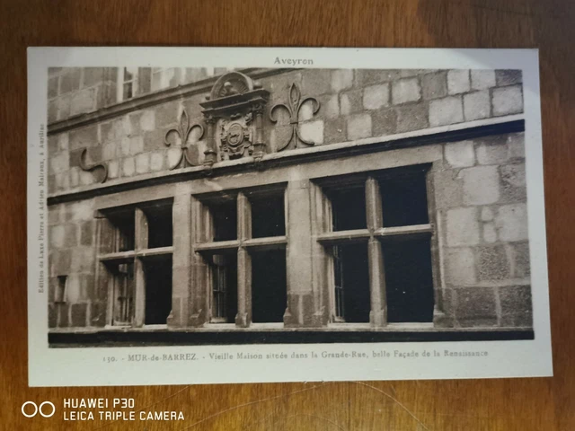 CPA - 12 - MUR-DE-BARREZ - Vieille Maison située dans la Grande-Rue belle Façade