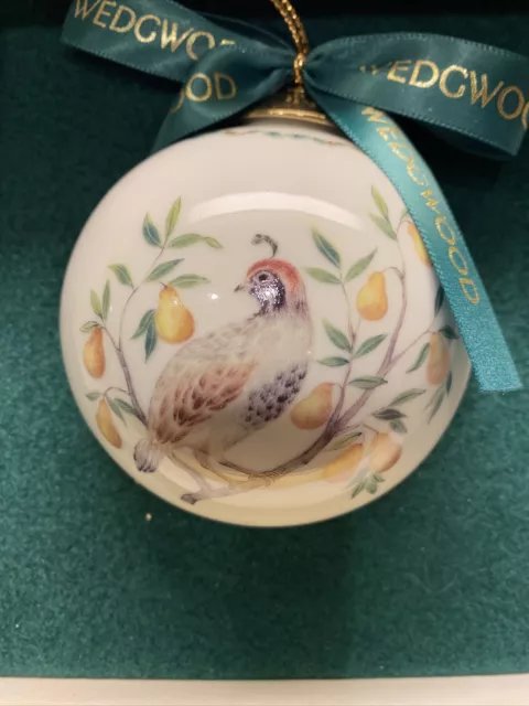 Wedgwood TWELVE DAYS OF CHRISTMAS Partridge In A Pear Tree Ball Ornament NIB