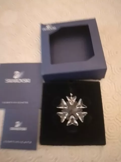 Swarovski Crystal Little Snowflake Star Christmas Ornament 884869 in Box