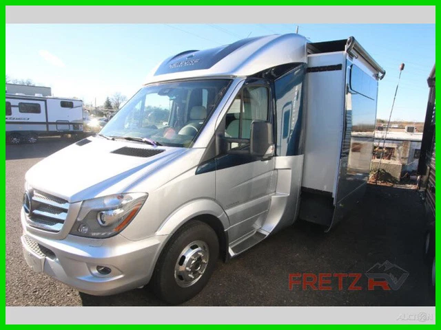 2019 Leisure Travel Unity U24MB Used