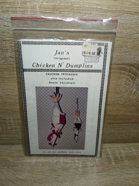 Jan's Chicken n' Dumplins animal pattern, Chicken Fricassee Annie Chicklett