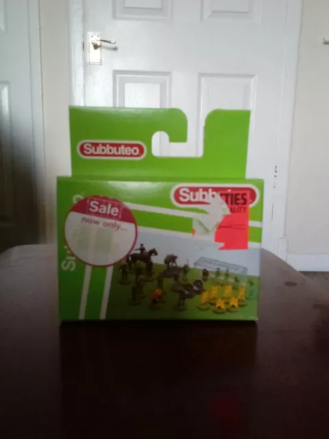 Subbuteo 61239 Stadium Services Set