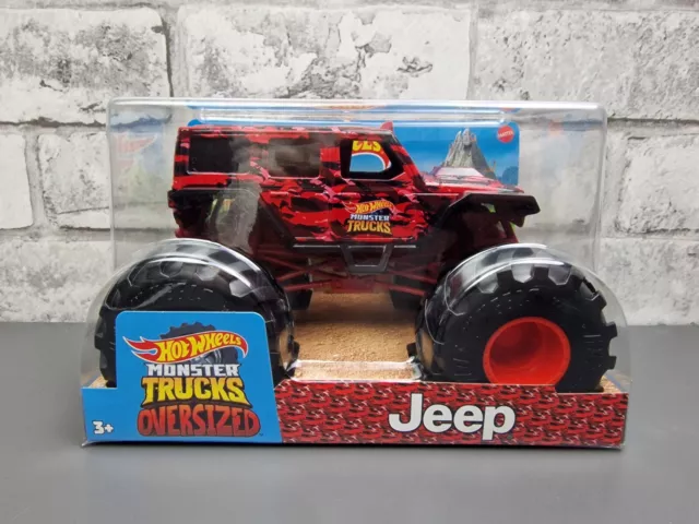 Hot Wheels Monster Truck Oversized. V8 Bomber / HW Army Jeep (1:24