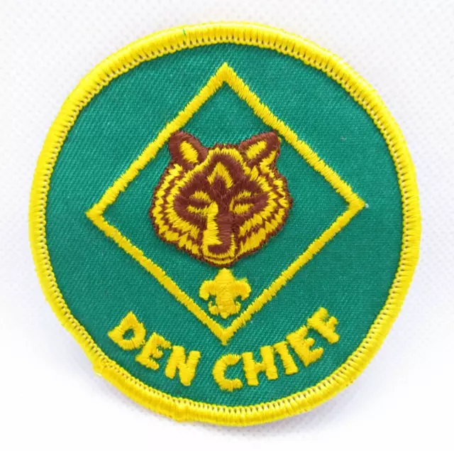 Den Chief - Cub Scouts - Wolf Cub Emblem - Fleur De Lis - Vintage Patch - BSA