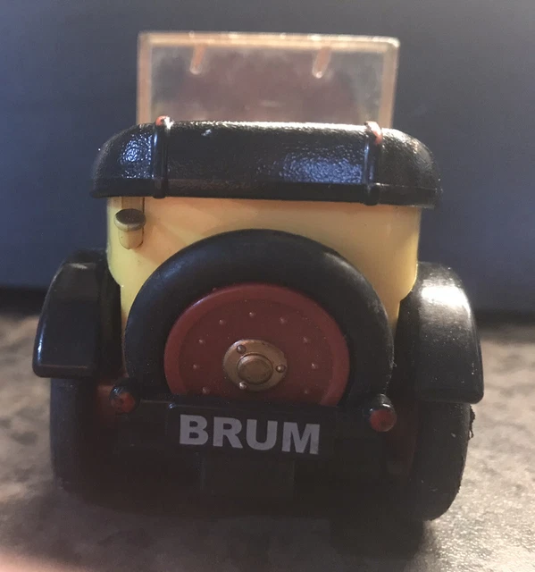Brum Ragdol BRUM VINATGE TOY car ragdoll limited golden bear productions moving ...