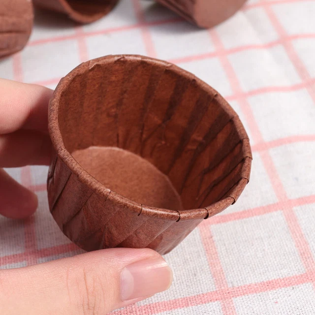 50 piezas de decoración de pasteles resistentes al calor Curling Edge taza de pastel de papel para parto