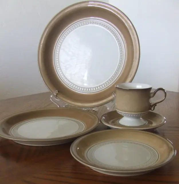 Denby Seville Five-Piece Place Setting, Made in England 1975 VTG Stoneware EUC