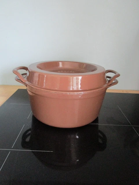 Le creuset cocotte 24cm d'occasion - Arts de la table