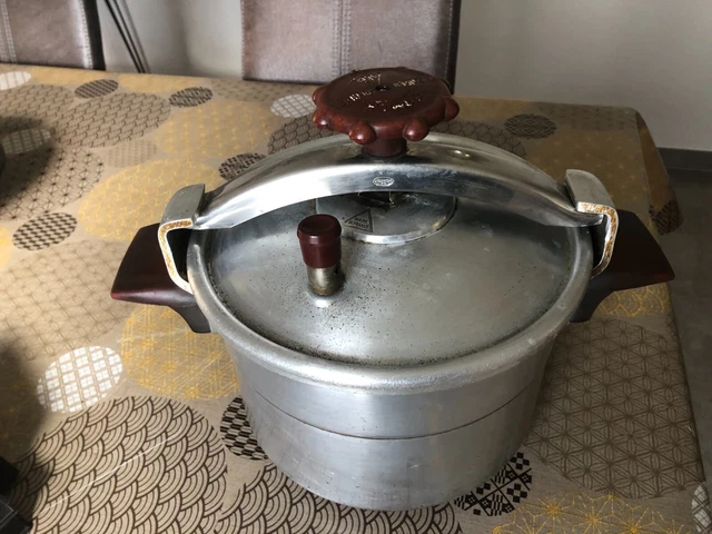 ANCIENNE COCOTTE MINUTE seb 6 litres EUR 60,00 - PicClick FR