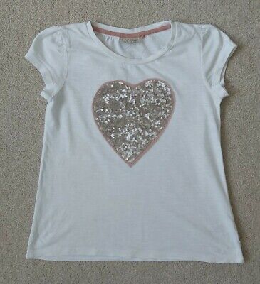 Next Girls Lovely White Sequined Love Heart T.Shirt age 7 in good Condition