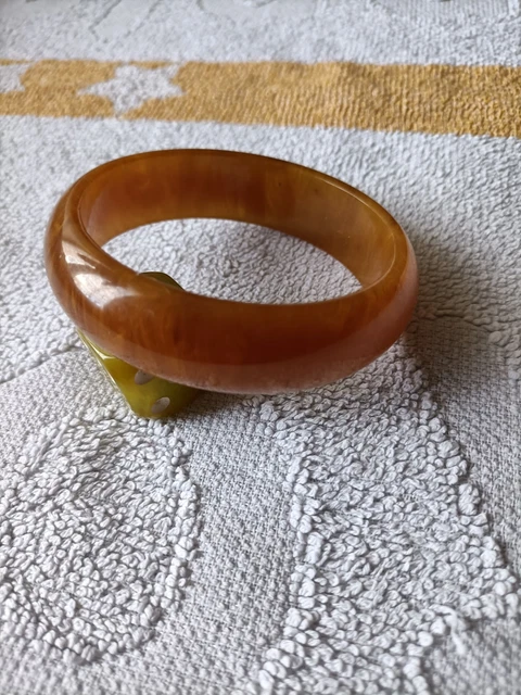 Bracelet Art Déco En Bakélite Ambre Flammé - Vintage, Occasion, Matière Bakélite