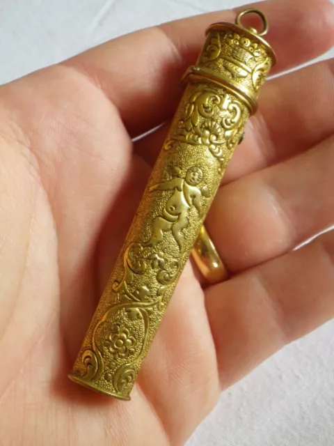 ANCIEN ETUI A CIRE DE CHATELAINE NECESSAIRE COUTURE POMPONNE LOUIS XV 18ème