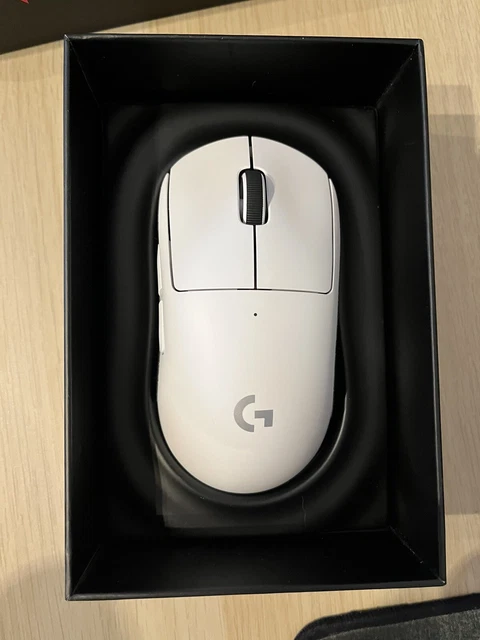 Logitech PRO X SUPERLIGHT Wireless Gaming-Maus - Weiß