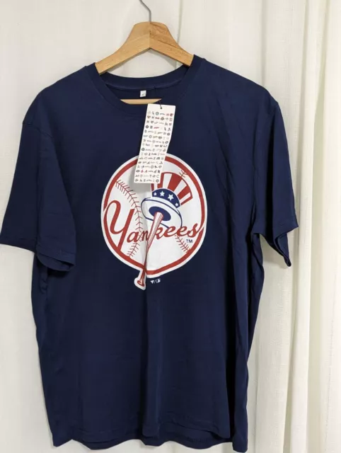 BNWT New York Yankees T shirt size L MLB