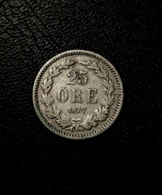 1877 Sweden 25 Ore coin - 894,000 minted Only - VERY RARE - #GC36