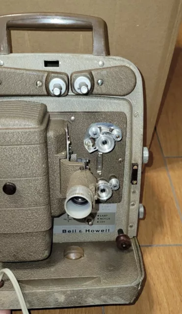 Vintage Bell & Howell 8mm. Reel to Reel Movie Projector Model 253 AX Untested