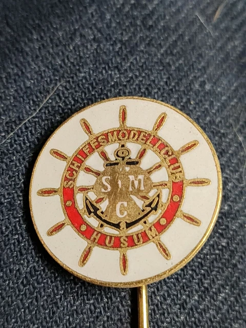 VINTAGE SHIP MODEL Club Husum Pin (10) £20.40 - PicClick UK