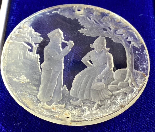 Pendentif Médaille Taureau En Cristal De Roche Et Argent - Ancien, Fait Main, Superbe état