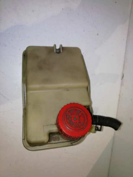 9605687880 réservoir de liquide de frein citroen xsara berlina 96687