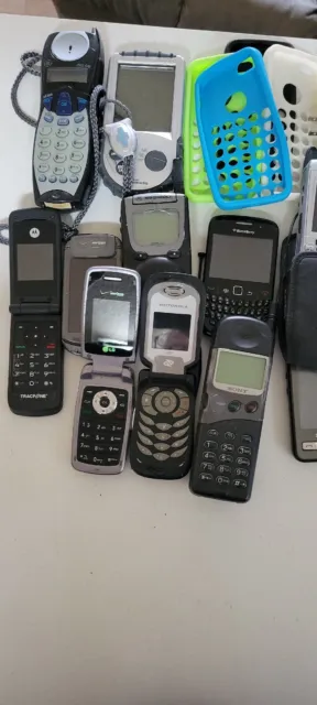 assorted cell phone lot