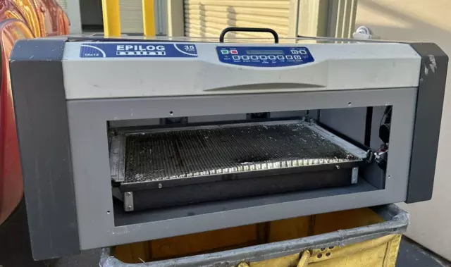EPILOG Mini 35 Watts LASER CUTTER - ENGRAVER   18" x 12"