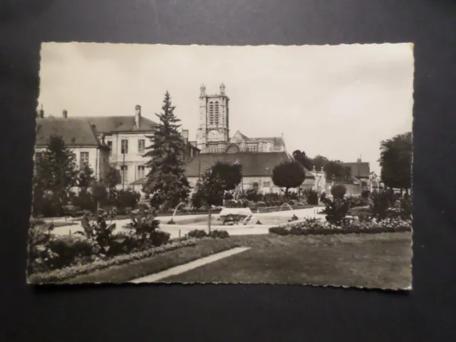 CPA 10 Troyes, Gardens Of La Prefecture, Postcard, Postcard