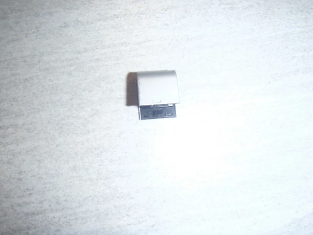 Cache Charnière Droit HP Pavilion 17-BS (17-bs025nf) – Pièce Plastique D'occasion