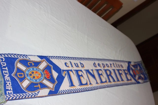 Écharpe Football Vintage Osasuna – Polyester – Collectionneur – Très Bon état