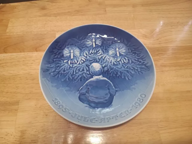 VINTAGE B&G BING GRONDAHL COPENHAGEN DENMARK ~  1980 Yule Tree Display Plate