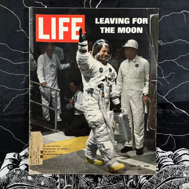 Life Magazine July 25 1969/August 8 1969 Leaving For The Moon & On The Moon